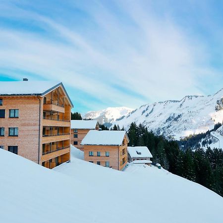 Alpenstolz Damuels Haus 1 - Stilvoll Urlauben In Den Bergen Apartment Exterior photo