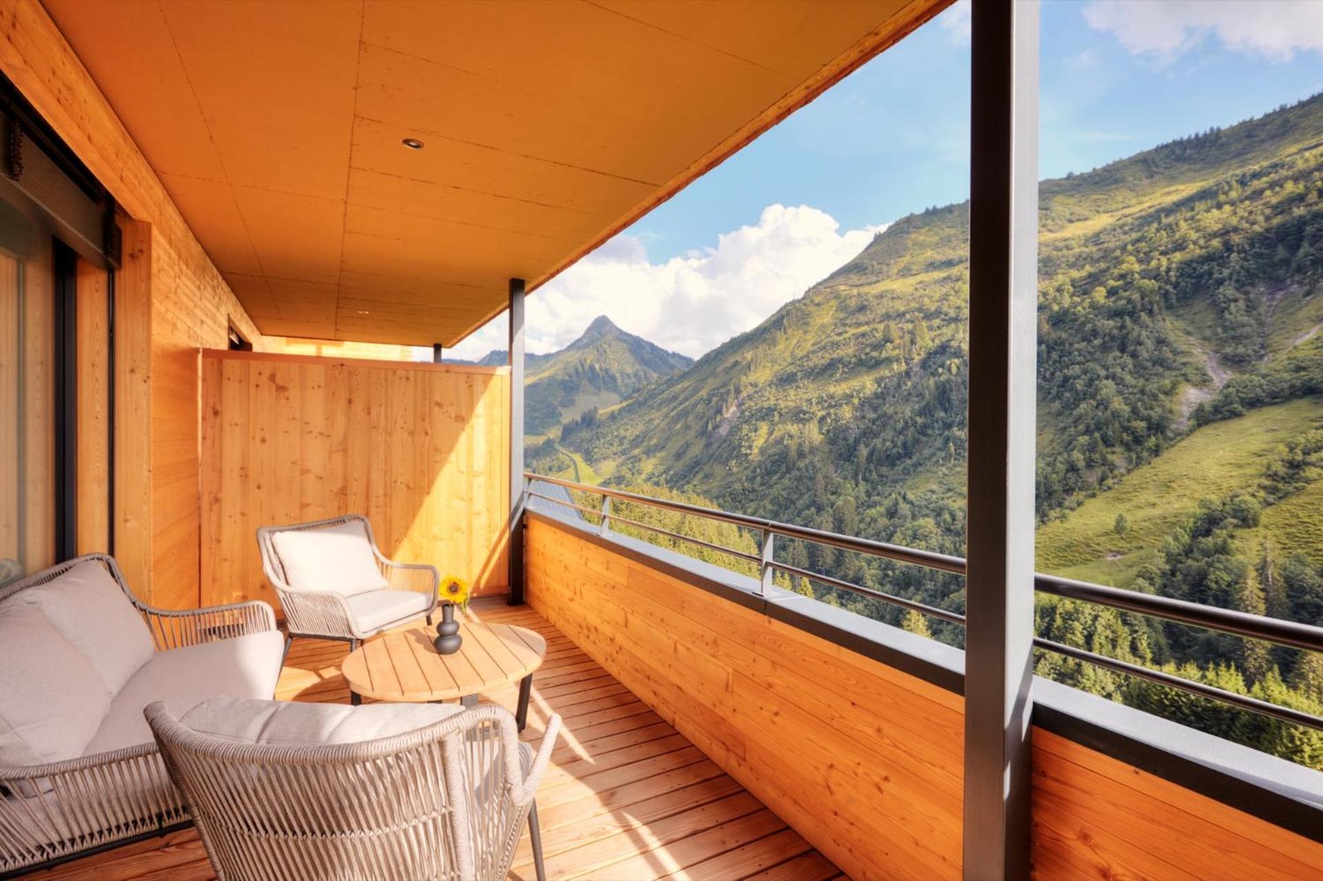 Alpenstolz Damuels Haus 1 - Stilvoll Urlauben In Den Bergen Apartment Exterior photo